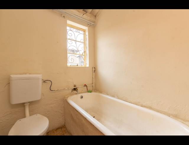 2 bed property to rent in MEADOWLANDS EAST ZONE 2